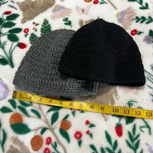 🛍️ Gray and Black Knit Beanies